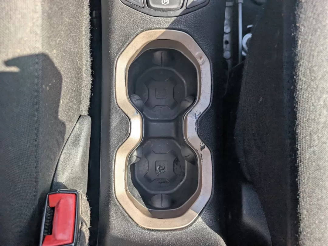 2017 /Black Jeep Renegade Latitude (ZACCJBBB9HP) with an Other engine, located at 3959 U.S. 80 W, Phenix City, AL, 36870, (334) 297-4885, 32.469296, -85.135185 - 2017 Jeep Renegade Latitude - Photo#12
