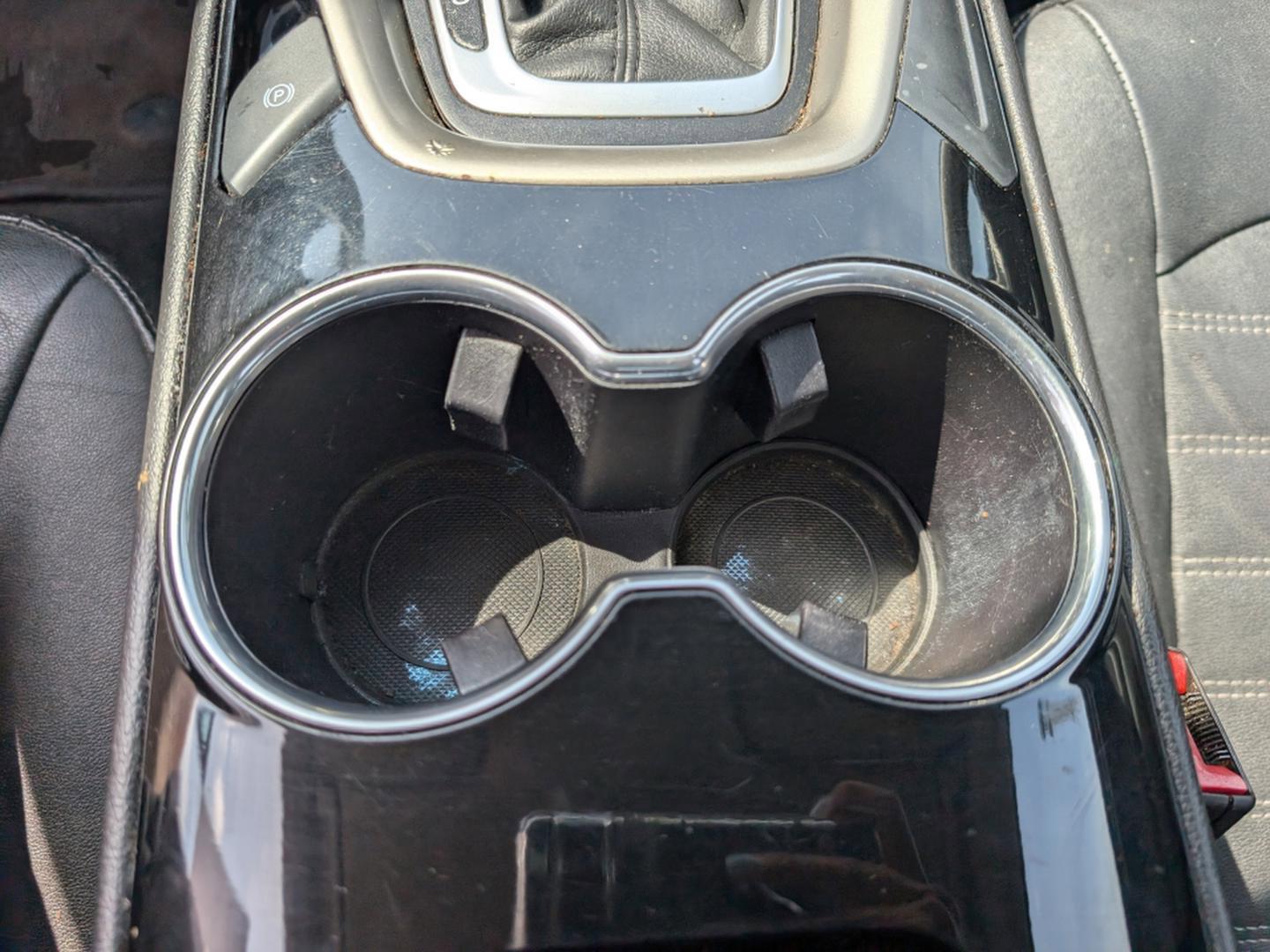 2015 Ford Fusion SE (3FA6P0HD0FR) with an Intercooled Turbo Regular Unleaded I-4 1.5 L/91 engine, located at 1430 Gateway Drive, Opelika, AL, 36801, (334) 239-0944, 32.637871, -85.409790 - 2015 Ford Fusion SE - Photo#12