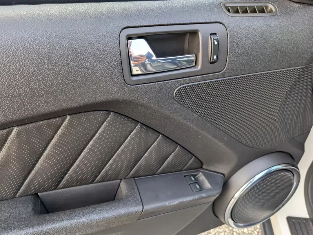 2012 Ford Mustang V6 Premium (1ZVBP8AM8C5) with an Gas V6 3.7L/227 engine, located at 3959 U.S. 80 W, Phenix City, AL, 36870, (334) 297-4885, 32.469296, -85.135185 - 2012 Ford Mustang V6 Premium - Photo#8