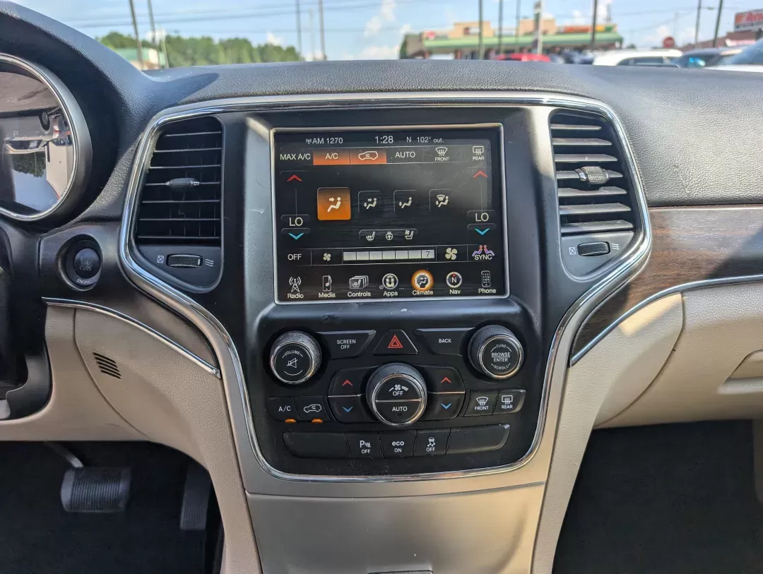 2015 /Lt Frost Beige/Black Jeep Grand Cherokee Limited (1C4RJEBG9FC) with an Other engine, located at 5115 14th Ave., Columbus, GA, 31904, (706) 323-0345, 32.511494, -84.971046 - **Adventure Awaits with this 2015 Jeep Grand Cherokee Limited!** <br /> <br /> Are you ready to elevate your driving experience? This stunning 2015 Jeep Grand Cherokee Limited is perfect for families, weekend adventurers, or anyone seeking a reliable vehicle for daily commutes. Whether you're naviga - Photo#14