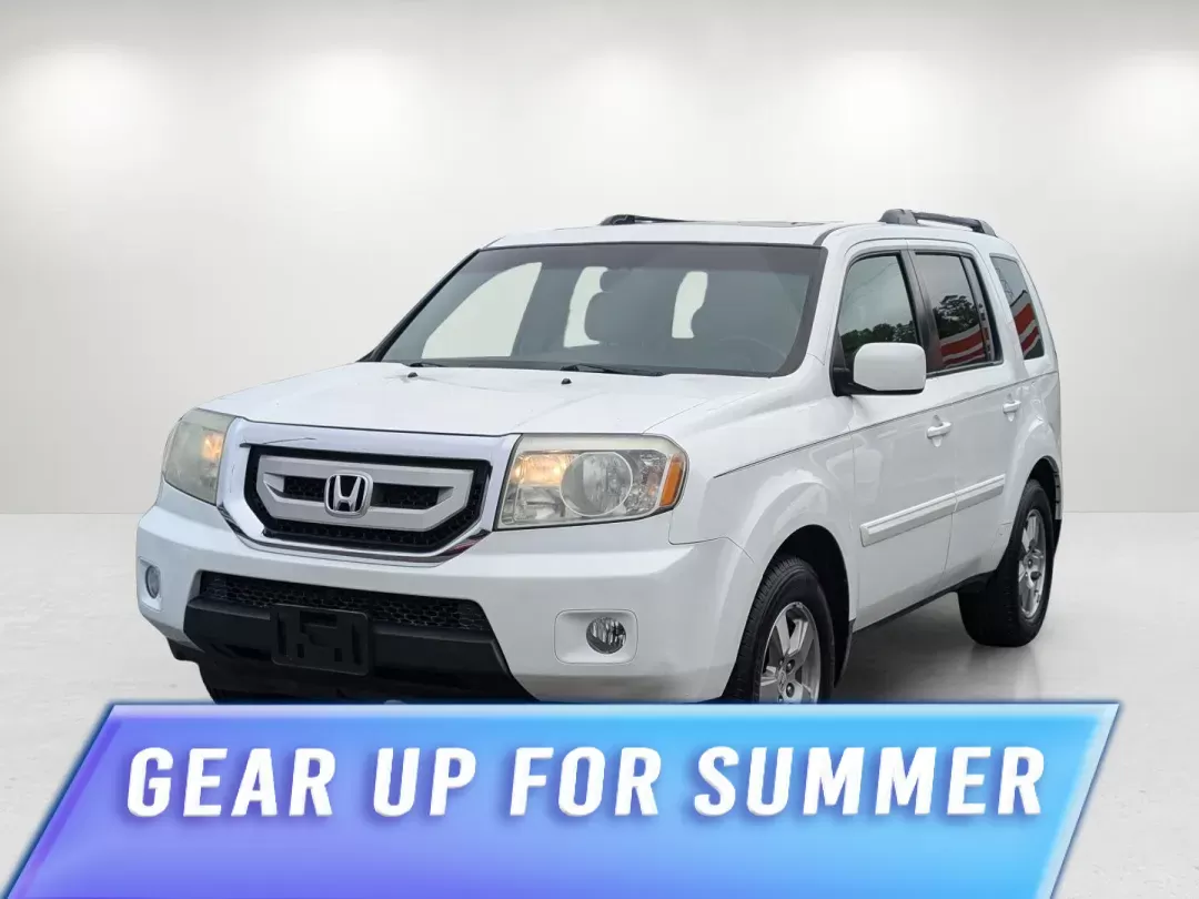 2009 Honda Pilot EX-L (5FNYF385X9B) with an Gas V6 3.5L/212 engine, 5-Speed Automatic w/OD transmission, located at 3959 U.S. 80 W, Phenix City, AL, 36870, (334) 297-4885, 32.469296, -85.135185 - 2009 Honda Pilot EX-L - Photo#0