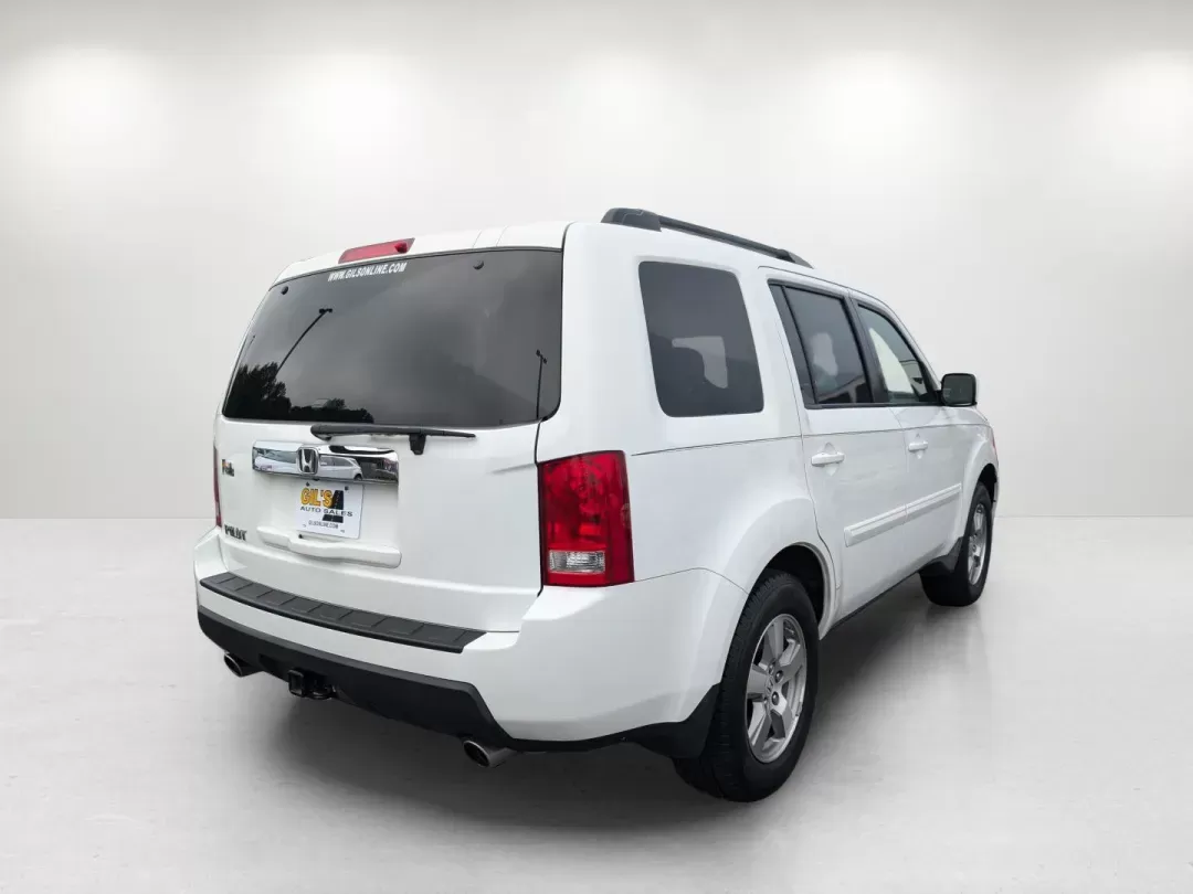 2009 Honda Pilot EX-L (5FNYF385X9B) with an Gas V6 3.5L/212 engine, 5-Speed Automatic w/OD transmission, located at 5115 14th Ave., Columbus, GA, 31904, (706) 323-0345, 32.511494, -84.971046 - 2009 Honda Pilot EX-L - Photo#4