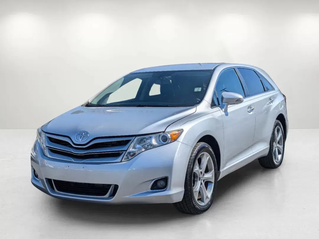 photo of 2013 Toyota Venza XLE