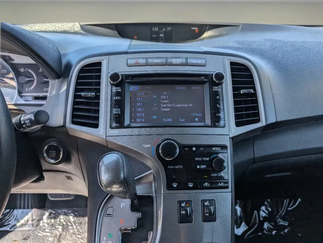 2013 Toyota Venza XLE (4T3ZK3BB5DU) with an Gas V6 3.5L/211 engine, 6-Speed Automatic transmission, located at 3959 U.S. 80 W, Phenix City, AL, 36870, (334) 297-4885, 32.469296, -85.135185 - 2013 Toyota Venza XLE - Photo#14