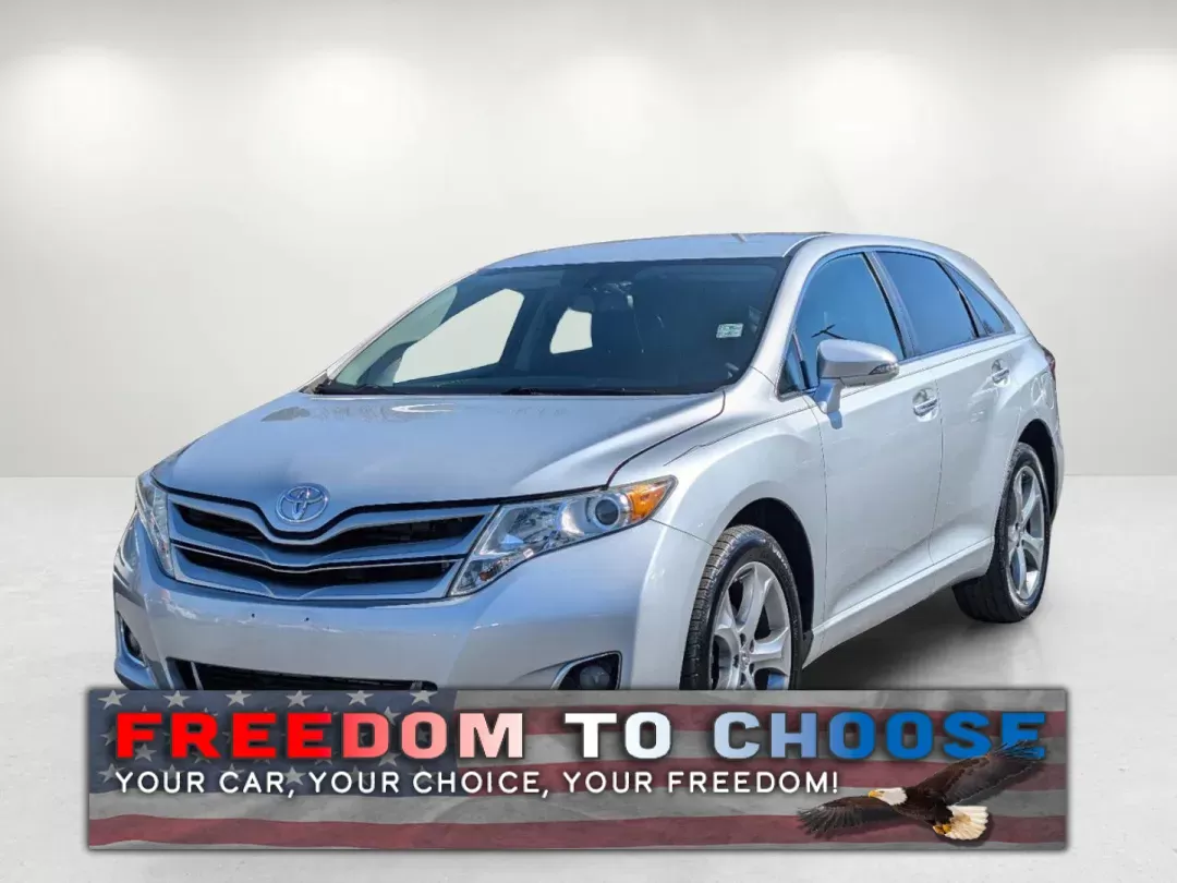 photo of 2013 Toyota Venza XLE