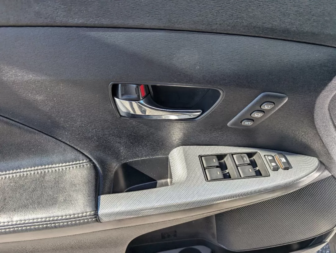 2013 Toyota Venza XLE (4T3ZK3BB5DU) with an Other engine, located at 5115 14th Ave., Columbus, GA, 31904, (706) 323-0345, 32.511494, -84.971046 - 2013 Toyota Venza XLE - Photo#8