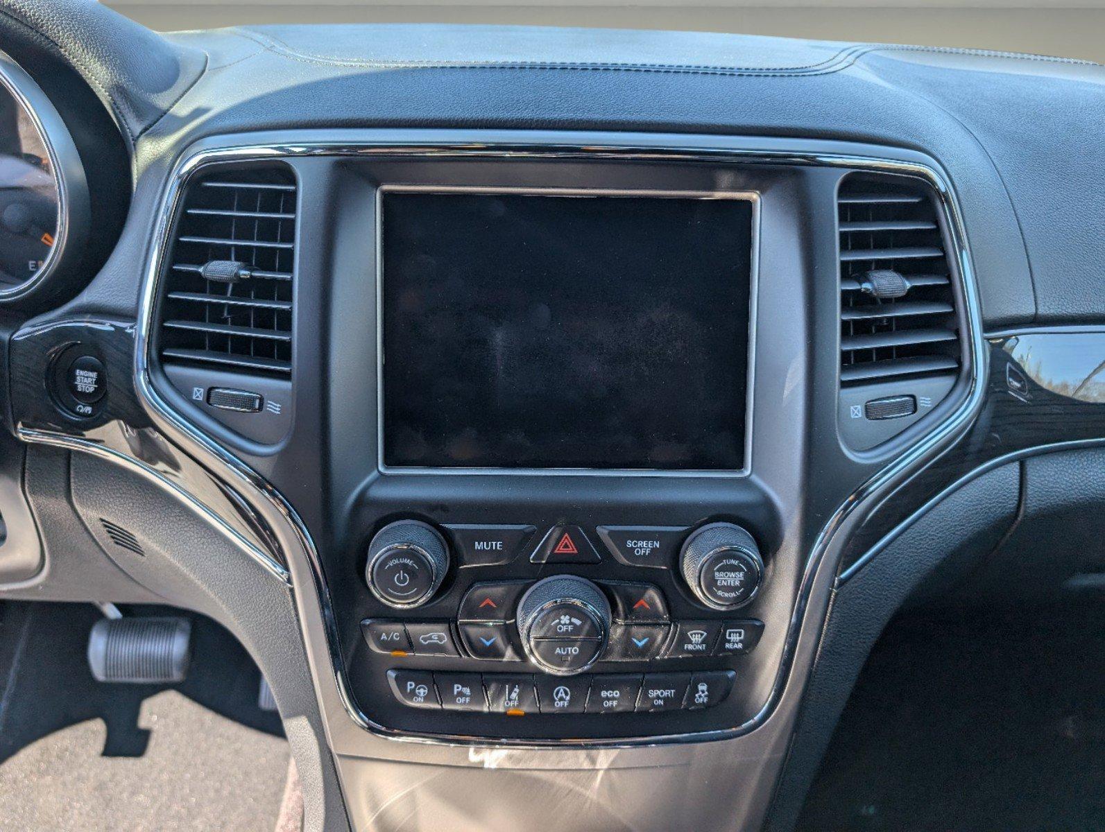 2018 /Black Jeep Grand Cherokee Overland (1C4RJFCG2JC) with an Regular Unleaded V-6 3.6 L/220 engine, 8-Speed Automatic w/OD transmission, located at 7000 Northlake Connector, Columbus, GA, 31904, (706) 987-8085, 32.524975, -84.978134 - 2018 Jeep Grand Cherokee Overland - Photo#14