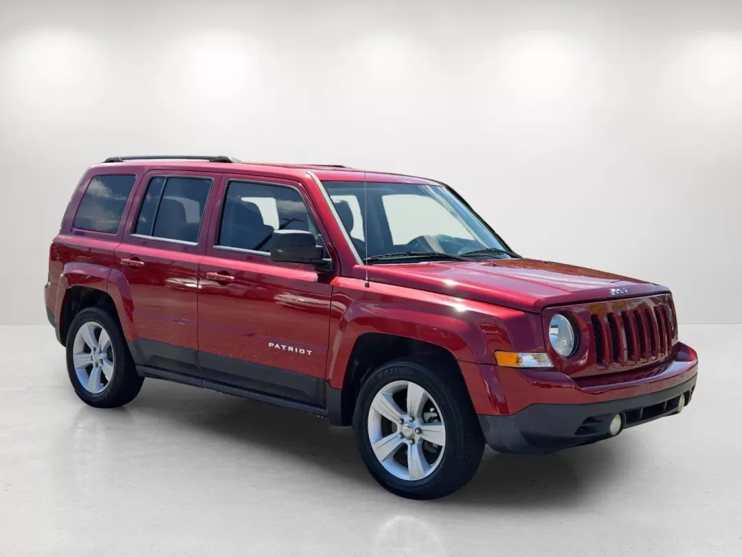 2015 /Dark Slate Gray Jeep Patriot Latitude (1C4NJPFBXFD) with an Other engine, located at 521 Old Farm Lane Rd, Prattville, AL, 36066, (334) 325-1505, 32.482460, -86.416367 - **Unleash Your Adventurous Spirit with the 2015 Jeep Patriot Latitude - Perfect for Weekend Getaways!**<br /> <br /> Are you ready to elevate your weekend adventures or tackle your daily commute with confidence? The 2015 Jeep Patriot Latitude in Deep Cherry Red Crystal Pearlcoat is the ideal SUV for - Photo#2