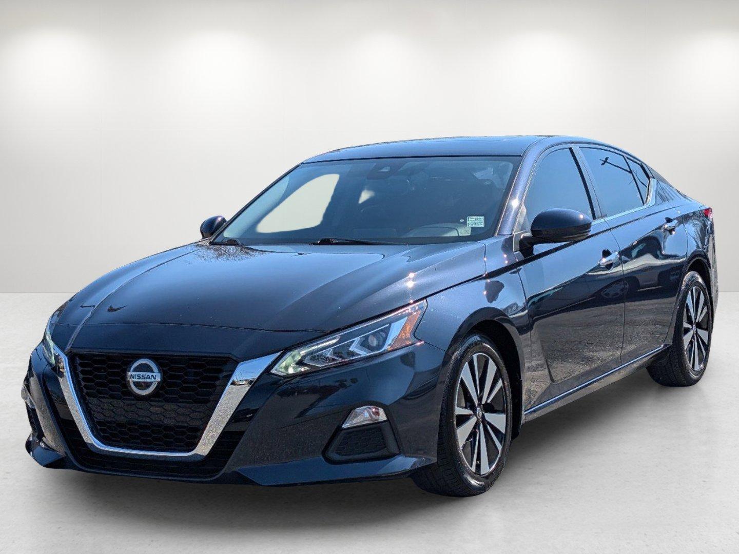 2021 /Charcoal Nissan Altima 2.5 SV (1N4BL4DVXMN) with an Regular Unleaded I-4 2.5 L/152 engine, 1-Speed CVT w/OD transmission, located at 5115 14th Ave., Columbus, GA, 31904, (706) 323-0345, 32.511494, -84.971046 - 2021 Nissan Altima 2.5 SV - Photo#0