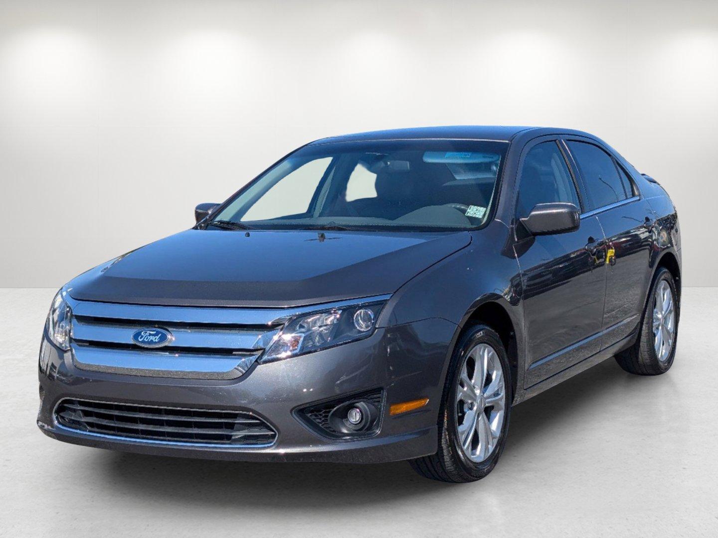 2012 Ford Fusion SE (3FAHP0HA7CR) with an Gas I4 2.5L/152 engine, 6-Speed Automatic transmission, located at 521 Old Farm Lane Rd, Prattville, AL, 36066, (334) 325-1505, 32.482460, -86.416367 - 2012 Ford Fusion SE - Photo#0