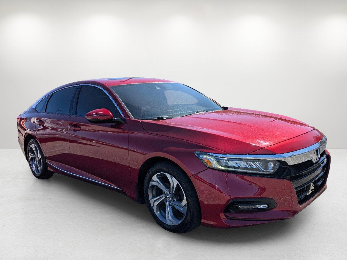 2018 Honda Accord Sedan EX-L 1.5T (1HGCV1F57JA) with an Intercooled Turbo Regular Unleaded I-4 1.5 L/91 engine, 1-Speed CVT w/OD transmission, located at 3959 U.S. 80 W, Phenix City, AL, 36870, (334) 297-4885, 32.469296, -85.135185 - 2018 Honda Accord Sedan EX-L 1.5T - Photo#2