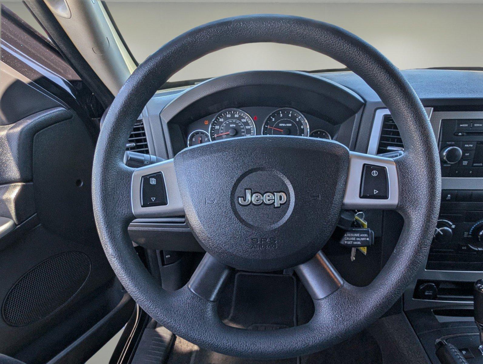 2010 /Dark Slate Gray Jeep Grand Cherokee Laredo (1J4PS4GK1AC) with an Gas V6 3.7L/226 engine, 5-Speed Automatic w/OD transmission, located at 521 Old Farm Lane Rd, Prattville, AL, 36066, (334) 325-1505, 32.482460, -86.416367 - 2010 Jeep Grand Cherokee Laredo - Photo#15