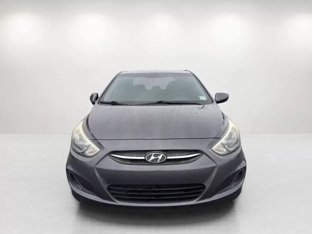2016 /Gray Hyundai Accent SE (KMHCT4AE2GU) with an Regular Unleaded I-4 1.6 L/97 engine, 6-Speed Automatic w/OD transmission, located at 1430 Gateway Drive, Opelika, AL, 36801, (334) 239-0944, 32.637871, -85.409790 - 2016 Hyundai Accent SE - Photo#1