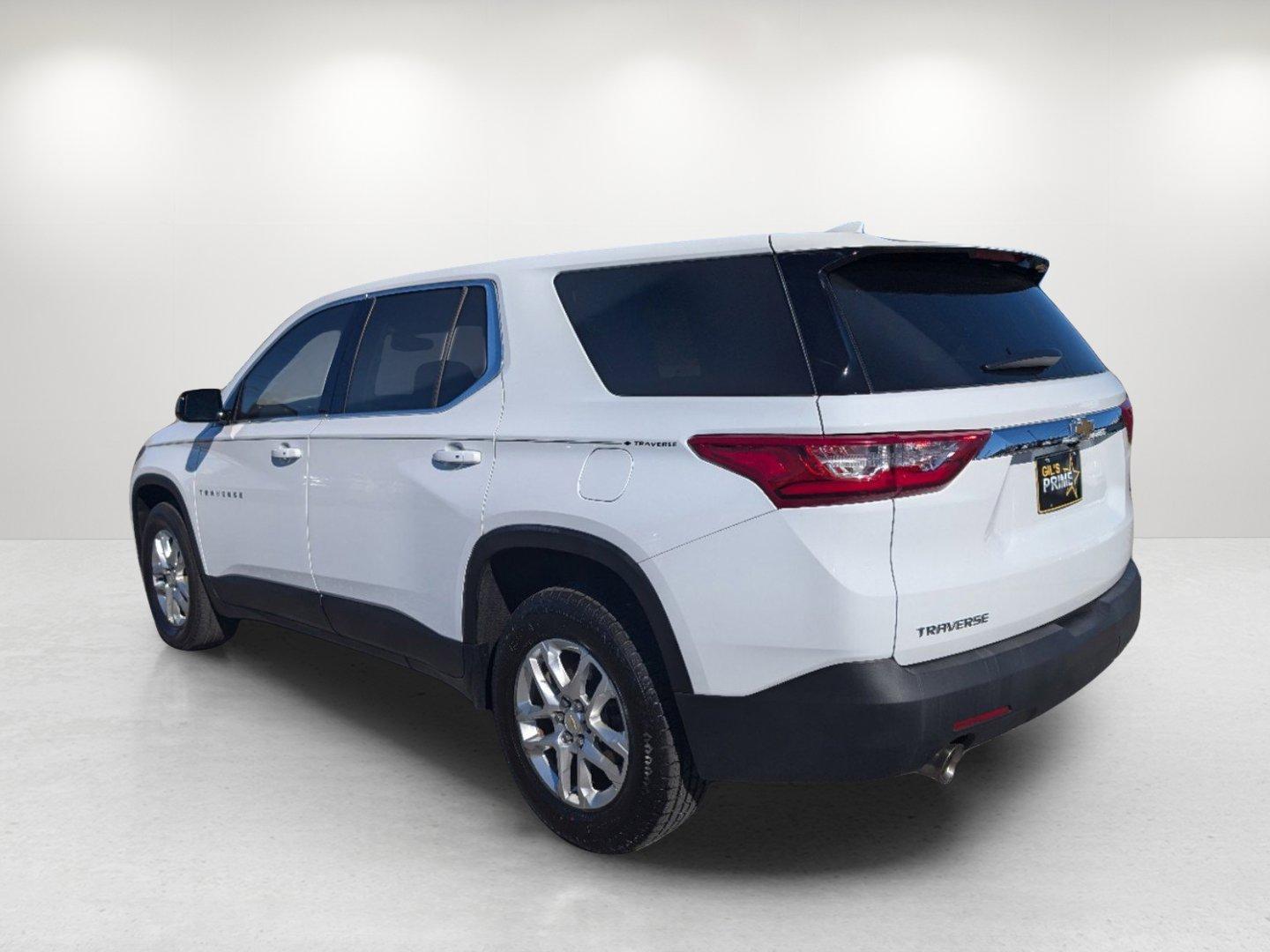 2020 /Jet Black Chevrolet Traverse LS (1GNERFKWXLJ) with an Gas V6 3.6L/217 engine, 9-Speed Automatic transmission, located at 804 22nd Ave, Phenix City, AL, 36870, (334) 297-1860, 32.484749, -85.024475 - 2020 Chevrolet Traverse LS - Photo#6