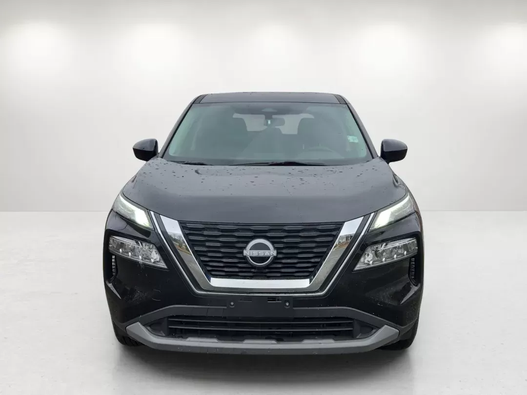 2023 /Charcoal Nissan Rogue SV (JN8BT3BB5PW) with an Intercooled Turbo Regular Unleaded I-3 1.5 L/91 engine, 1-Speed CVT w/OD transmission, located at 5115 14th Ave., Columbus, GA, 31904, (706) 323-0345, 32.511494, -84.971046 - 2023 Nissan Rogue SV - Photo#2