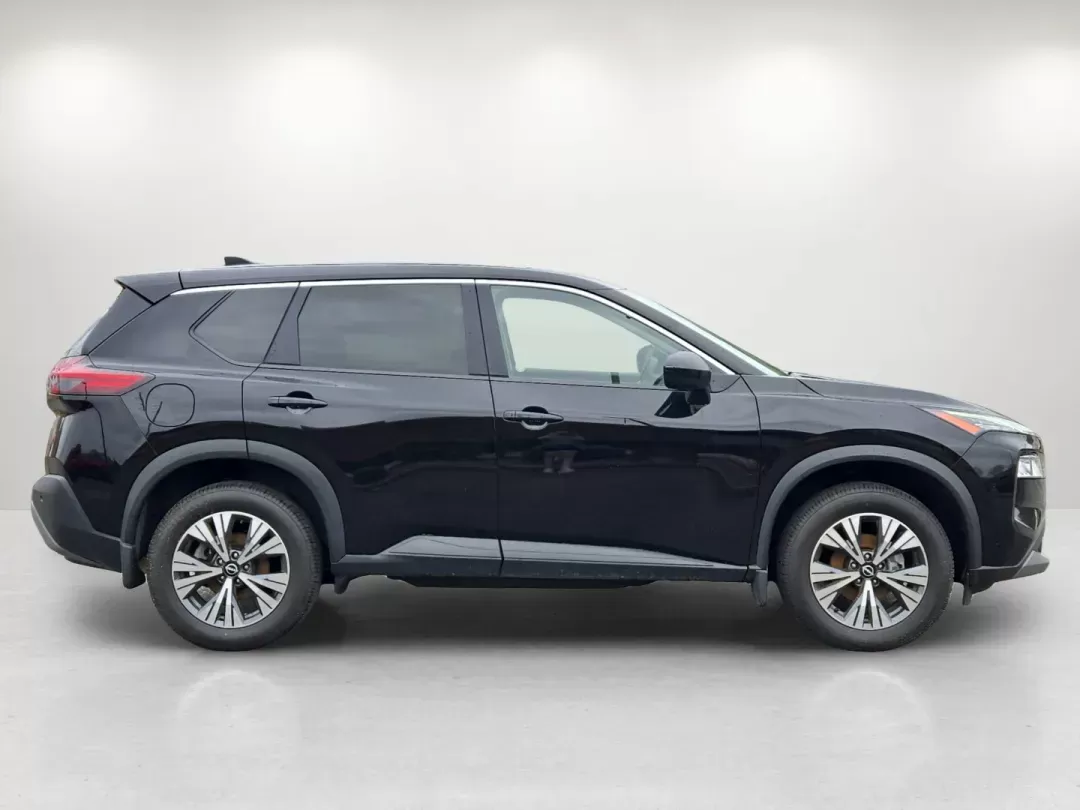 2023 /Charcoal Nissan Rogue SV (JN8BT3BB5PW) with an Intercooled Turbo Regular Unleaded I-3 1.5 L/91 engine, 1-Speed CVT w/OD transmission, located at 5115 14th Ave., Columbus, GA, 31904, (706) 323-0345, 32.511494, -84.971046 - 2023 Nissan Rogue SV - Photo#5