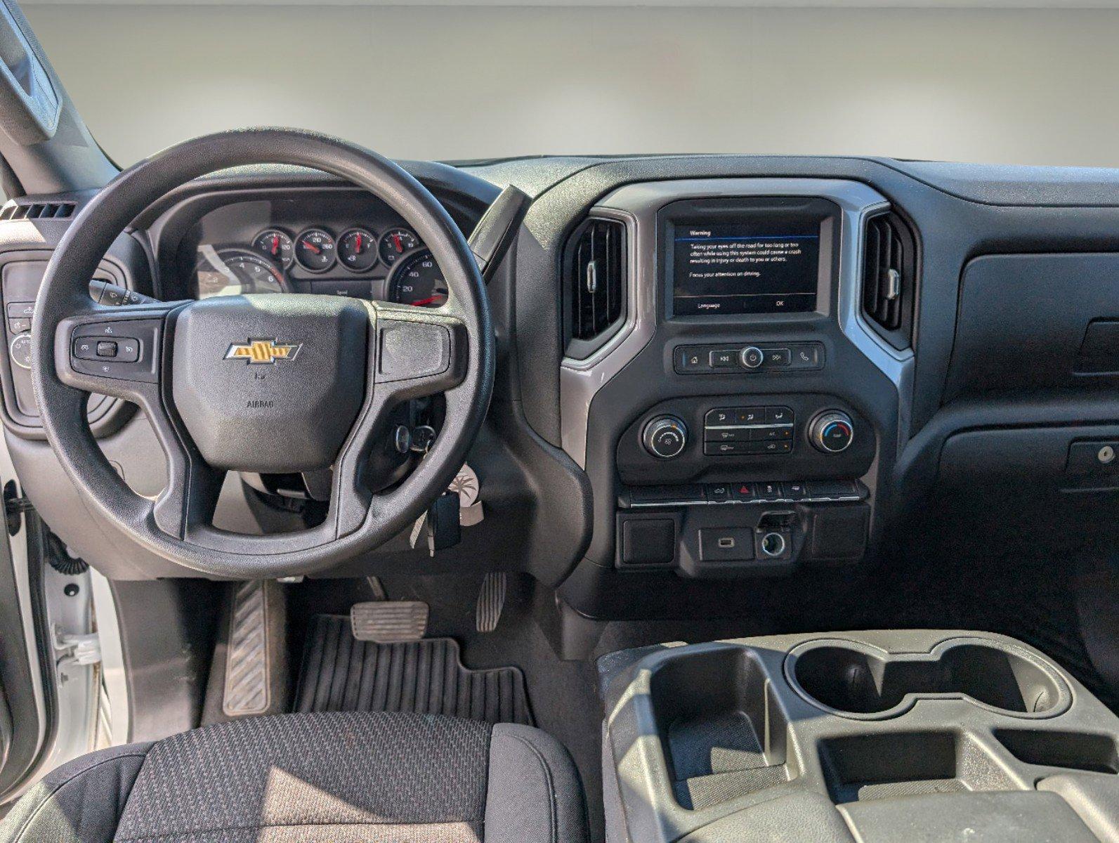 2020 /Jet Black Chevrolet Silverado 1500 Custom (1GCPWBEH6LZ) with an Gas V6 4.3L/262 engine, 6-Speed Automatic transmission, located at 5115 14th Ave., Columbus, GA, 31904, (706) 323-0345, 32.511494, -84.971046 - 2020 Chevrolet Silverado 1500 Custom - Photo#11