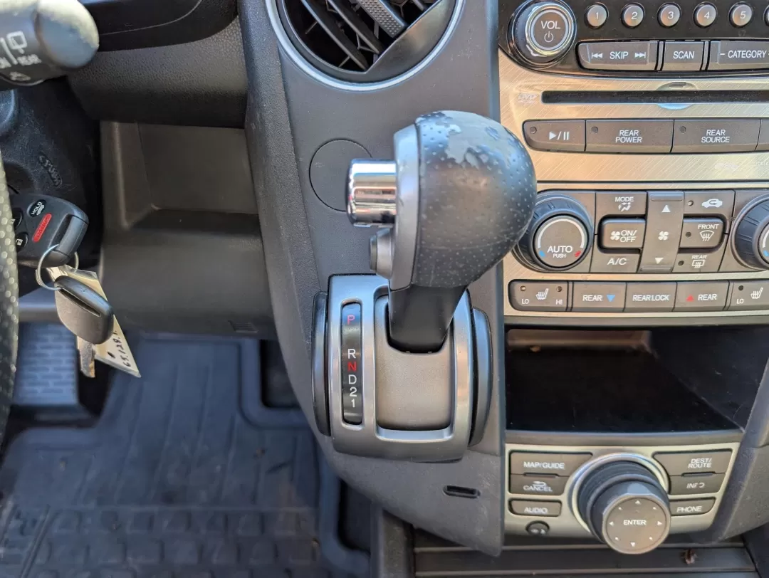 2013 Honda Pilot Touring (5FNYF3H95DB) with an Other engine, located at 3959 U.S. 80 W, Phenix City, AL, 36870, (334) 297-4885, 32.469296, -85.135185 - **Discover the 2013 Honda Pilot Touring Your Ultimate Family Adventurer at Gils Auto in Phenix City!**<br /> <br /> Are you ready to elevate your family adventures or elevate your daily commute? The 2013 Honda Pilot Touring is the perfect SUV for those who value space, comfort, and reliability. Wit - Photo#14