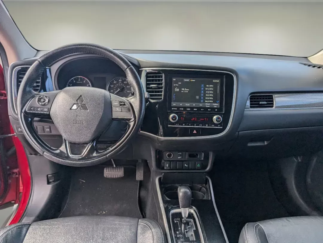 2020 Mitsubishi Outlander SEL (JA4AZ3A35LZ) with an Regular Unleaded I-4 2.4 L/144 engine, 1-Speed CVT w/OD transmission, located at 5115 14th Ave., Columbus, GA, 31904, (706) 323-0345, 32.511494, -84.971046 - 2020 Mitsubishi Outlander SEL - Photo#12