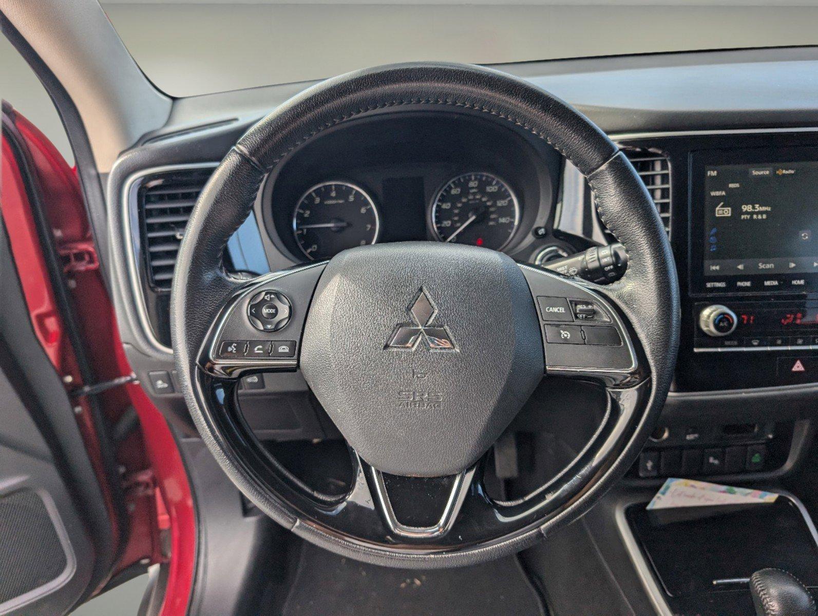 2020 Mitsubishi Outlander SEL (JA4AZ3A35LZ) with an Regular Unleaded I-4 2.4 L/144 engine, 1-Speed CVT w/OD transmission, located at 3959 U.S. 80 W, Phenix City, AL, 36870, (334) 297-4885, 32.469296, -85.135185 - 2020 Mitsubishi Outlander SEL - Photo#16