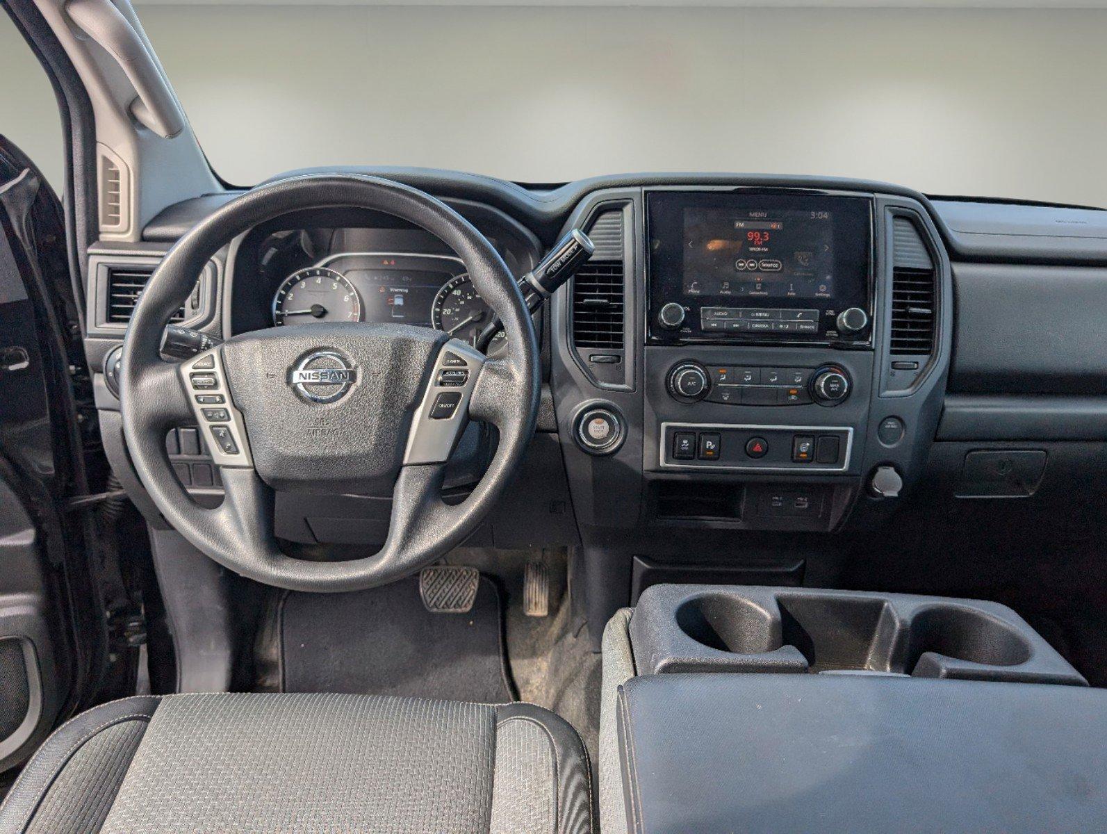 2021 /Black Nissan Titan S (1N6AA1EE4MN) with an Premium Unleaded V-8 5.6 L/339 engine, 9-Speed Automatic w/OD transmission, located at 1430 Gateway Drive, Opelika, AL, 36801, (334) 239-0944, 32.637871, -85.409790 - 2021 Nissan Titan S - Photo#11