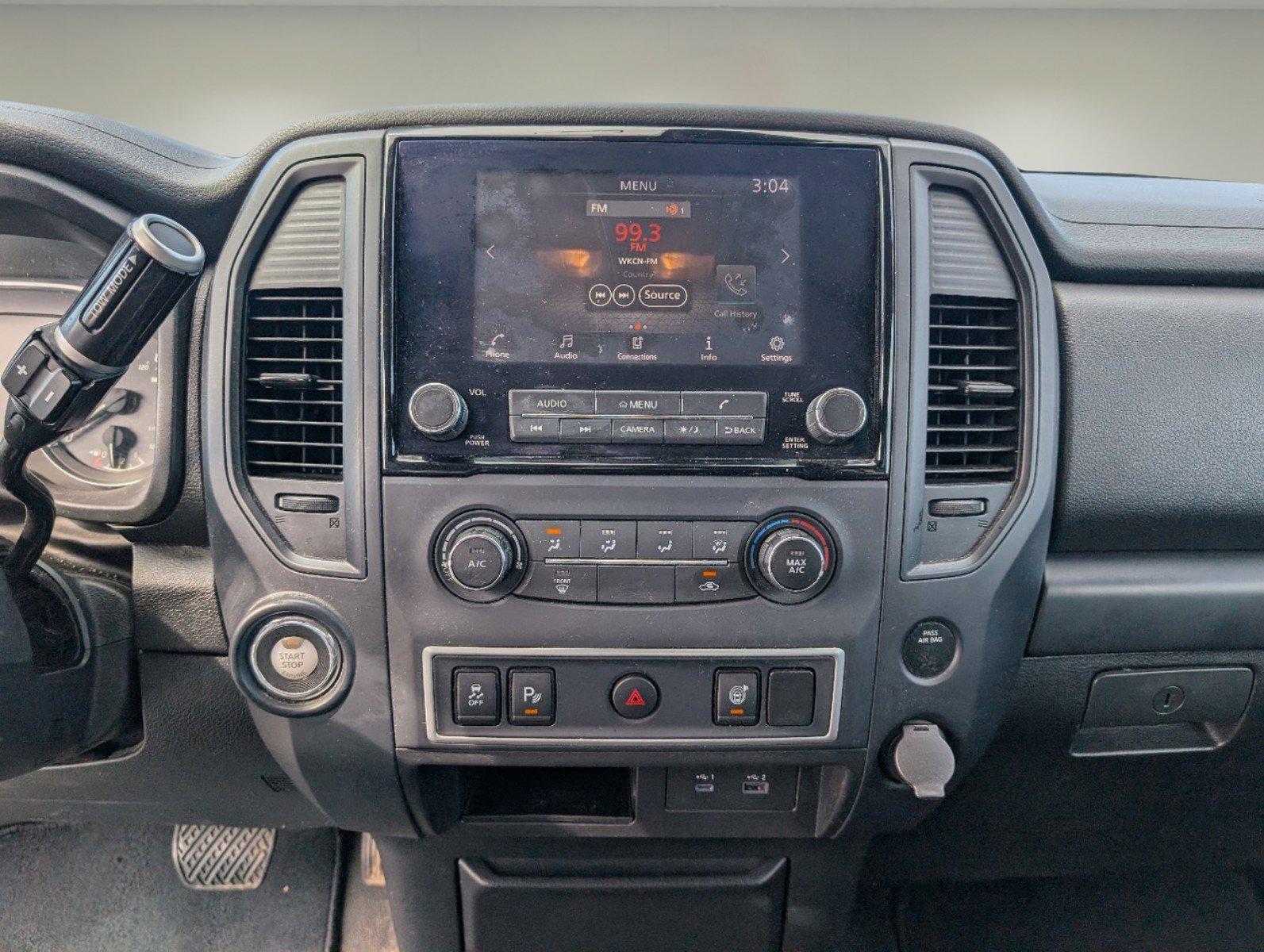 2021 /Black Nissan Titan S (1N6AA1EE4MN) with an Premium Unleaded V-8 5.6 L/339 engine, 9-Speed Automatic w/OD transmission, located at 1430 Gateway Drive, Opelika, AL, 36801, (334) 239-0944, 32.637871, -85.409790 - 2021 Nissan Titan S - Photo#15