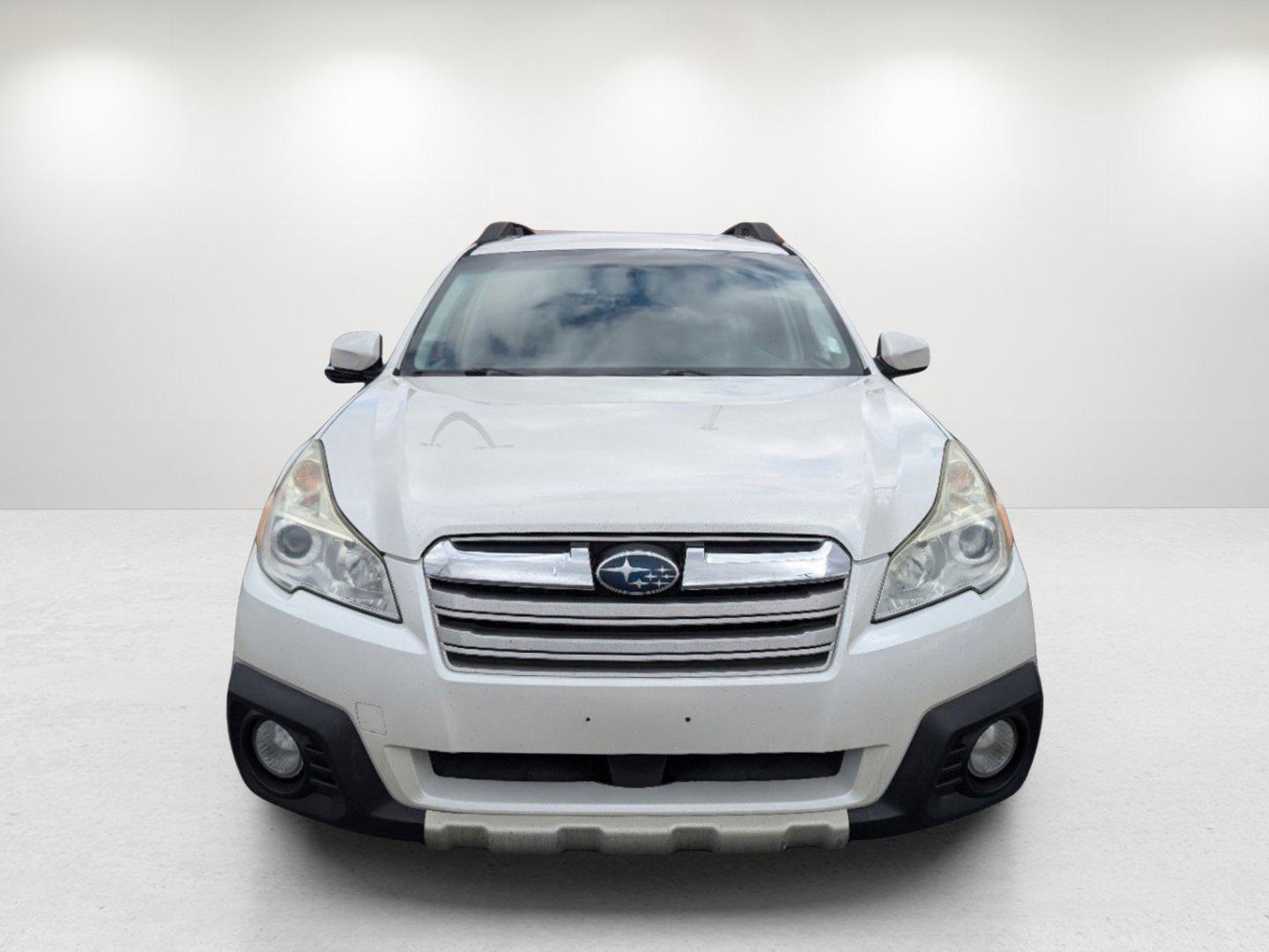 2014 /Warm Ivory Subaru Outback 2.5i Limited (4S4BRBLC3E3) with an Regular Unleaded H-4 2.5 L/152 engine, 6-Speed CVT w/OD transmission, located at 5115 14th Ave., Columbus, GA, 31904, (706) 323-0345, 32.511494, -84.971046 - 2014 Subaru Outback 2.5i Limited - Photo#1