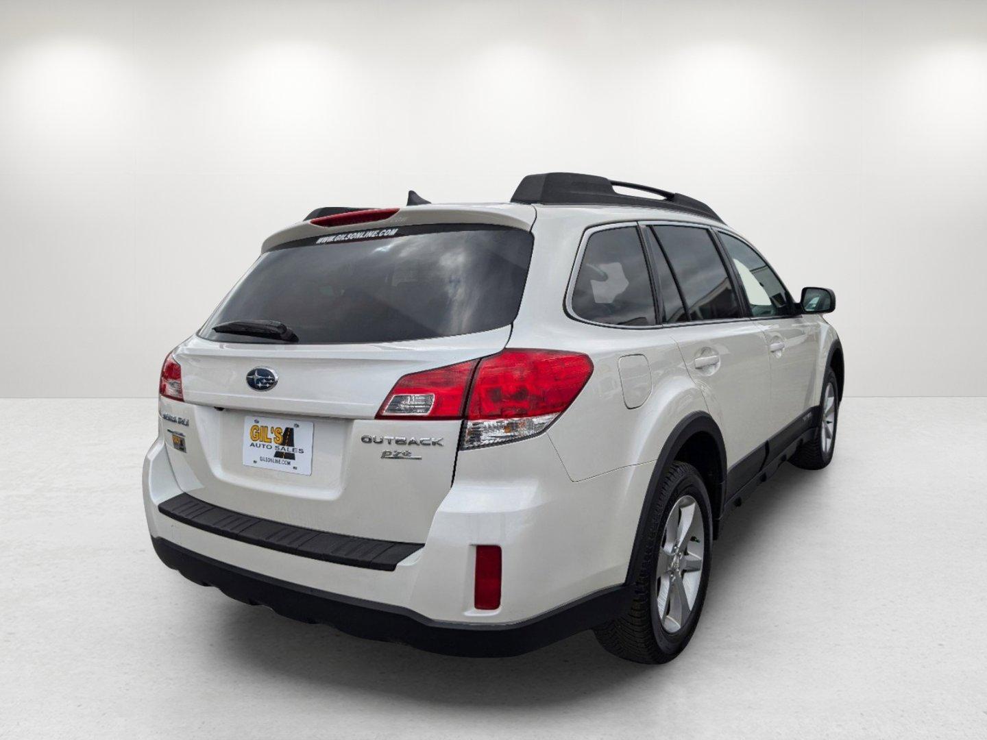 2014 /Warm Ivory Subaru Outback 2.5i Limited (4S4BRBLC3E3) with an Regular Unleaded H-4 2.5 L/152 engine, 6-Speed CVT w/OD transmission, located at 5115 14th Ave., Columbus, GA, 31904, (706) 323-0345, 32.511494, -84.971046 - 2014 Subaru Outback 2.5i Limited - Photo#4