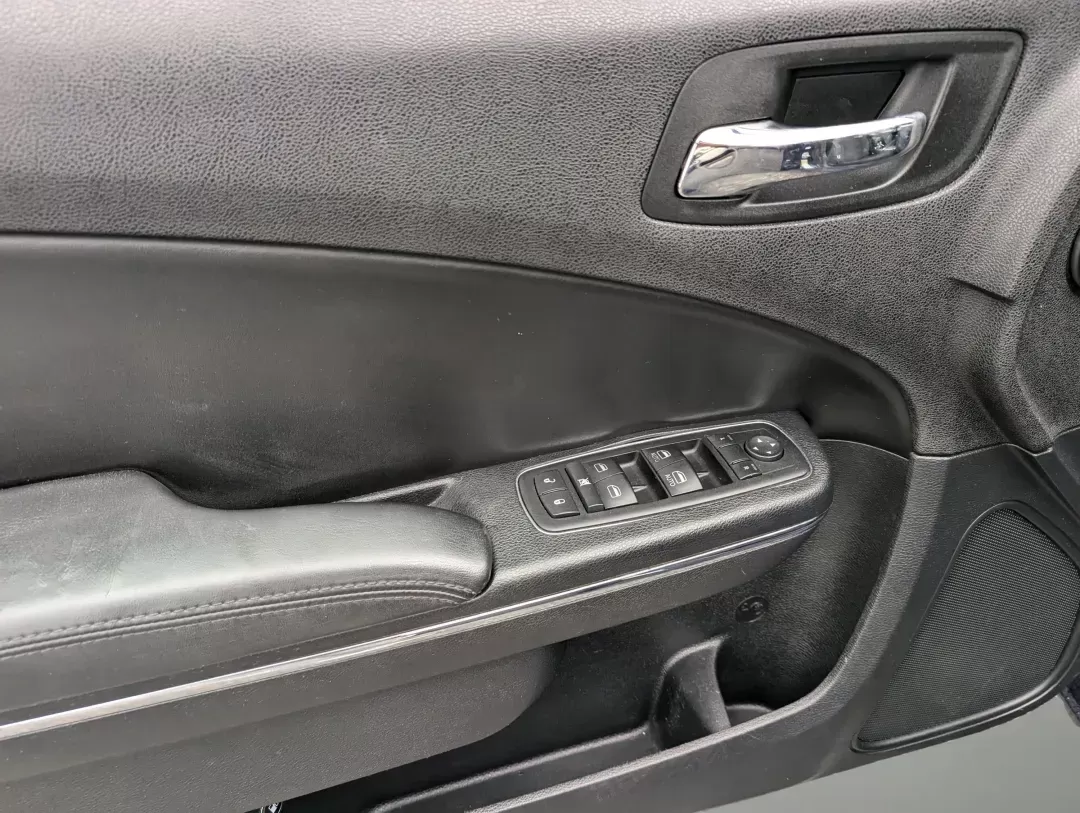 2014 /Black Dodge Charger SE (2C3CDXBGXEH) with an Other engine, located at 1430 Gateway Drive, Opelika, AL, 36801, (334) 239-0944, 32.637871, -85.409790 - **Unleash Your Adventurous Side with the 2014 Dodge Charger SE from Gils Auto in Prattville, AL!**<br /> <br /> Are you ready to elevate your driving experience? Whether you're a growing family looking for a reliable vehicle, a commuter seeking style without sacrificing comfort, or an adventure enth - Photo#8