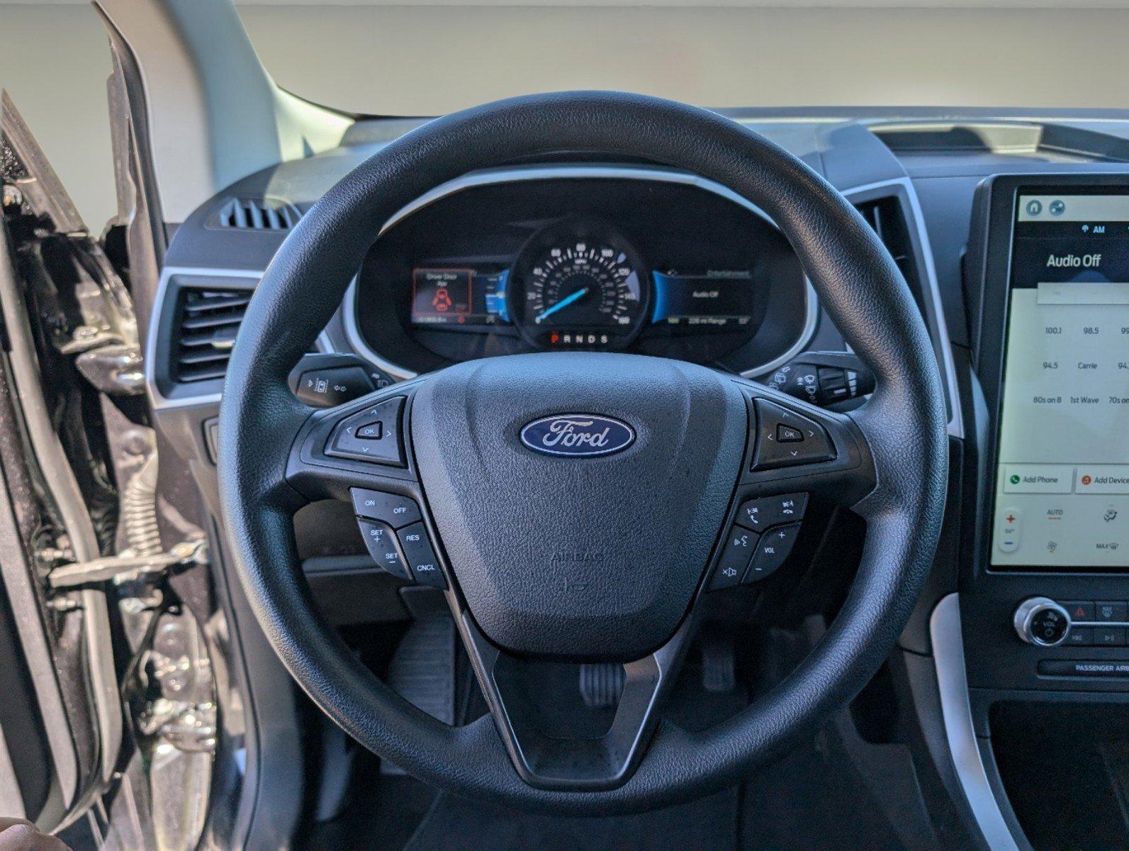 2021 Ford Edge SE (2FMPK3G93MB) with an Intercooled Turbo Premium Unleaded I-4 2.0 L/122 engine, 8-Speed Automatic w/OD transmission, located at 3959 U.S. 80 W, Phenix City, AL, 36870, (334) 297-4885, 32.469296, -85.135185 - 2021 Ford Edge SE - Photo#15