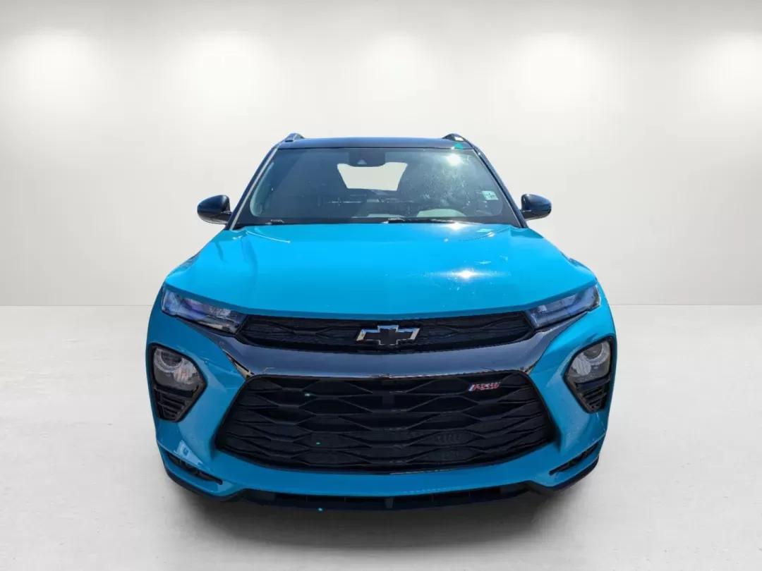 2021 /Jet Black with Red accents Chevrolet Trailblazer RS (KL79MUSL5MB) with an Gas I3 1.3L/ engine, 9-Speed Automatic transmission, located at 521 Old Farm Lane Rd, Prattville, AL, 36066, (334) 325-1505, 32.482460, -86.416367 - 2021 Chevrolet Trailblazer RS - Photo#2