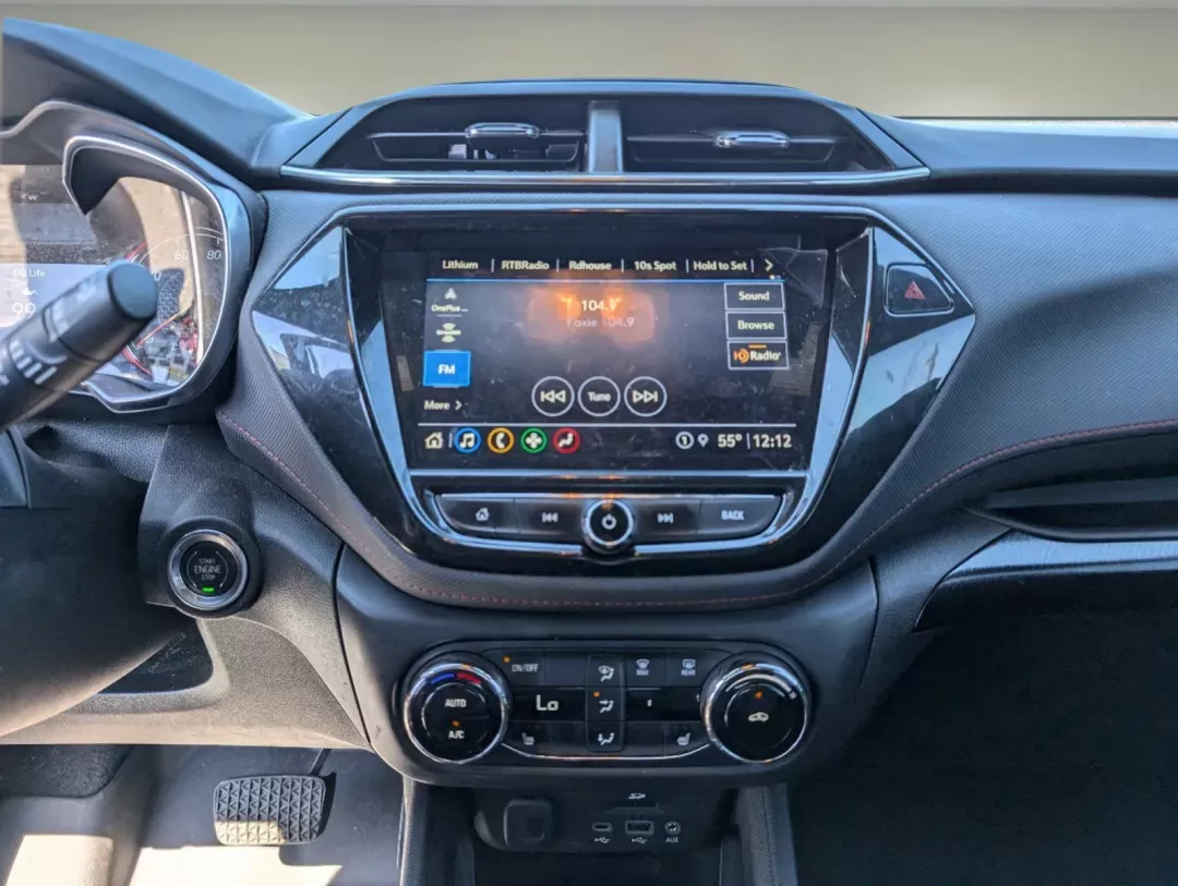 2021 /Jet Black with Red accents Chevrolet Trailblazer RS (KL79MUSL5MB) with an Gas I3 1.3L/ engine, 9-Speed Automatic transmission, located at 521 Old Farm Lane Rd, Prattville, AL, 36066, (334) 325-1505, 32.482460, -86.416367 - 2021 Chevrolet Trailblazer RS - Photo#14