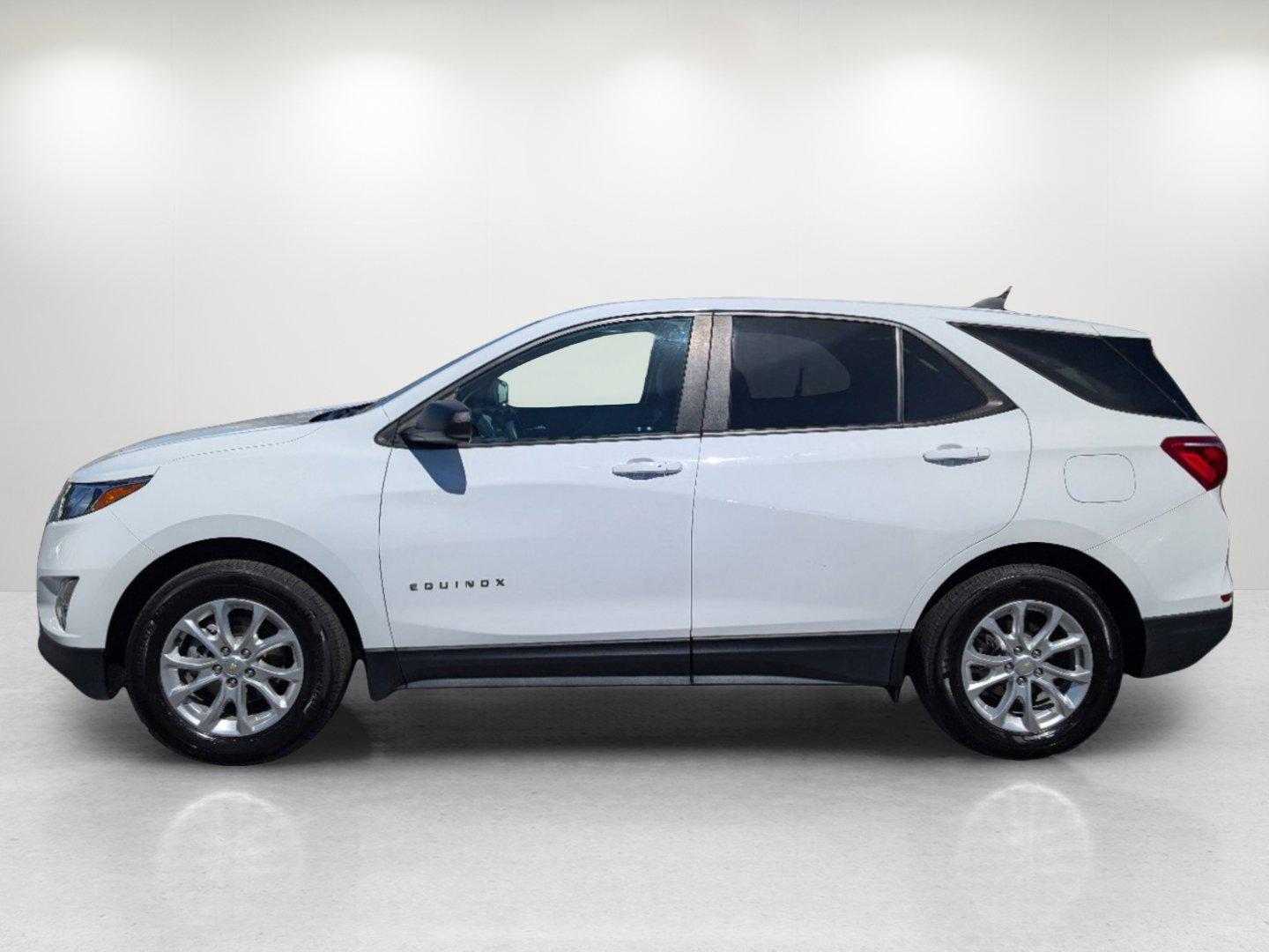 2021 /Medium Ash Gray Chevrolet Equinox LS (2GNAXHEVXM6) with an Turbocharged Gas I4 1.5L/92 engine, 6-Speed Automatic transmission, located at 3959 U.S. 80 W, Phenix City, AL, 36870, (334) 297-4885, 32.469296, -85.135185 - 2021 Chevrolet Equinox LS - Photo#7