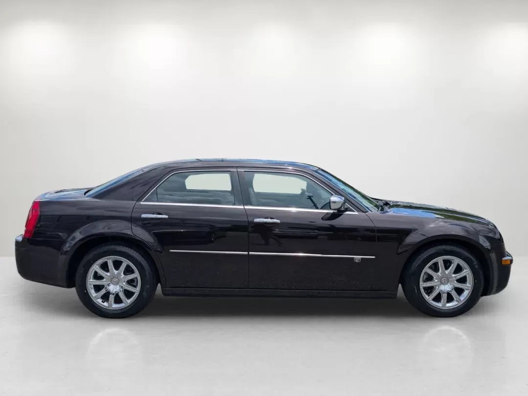 2010 /Dark Khaki/Light Gray Stone Chrysler 300 300C Hemi (2C3CA6CT1AH) with an Other engine, located at 5115 14th Ave., Columbus, GA, 31904, (706) 323-0345, 32.511494, -84.971046 - **Unleash Luxury and Performance with the 2010 Chrysler 300C Hemi at Gils Auto - Columbus!**<br /> <br /> Are you ready to elevate your driving experience? The 2010 Chrysler 300C Hemi is the perfect blend of luxury and power, making it a fantastic choice for those seeking a reliable sedan that dazzl - Photo#3
