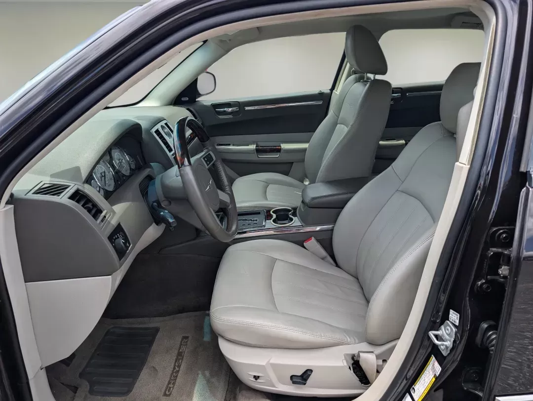 2010 /Dark Khaki/Light Gray Stone Chrysler 300 300C Hemi (2C3CA6CT1AH) with an Other engine, located at 5115 14th Ave., Columbus, GA, 31904, (706) 323-0345, 32.511494, -84.971046 - **Unleash Luxury and Performance with the 2010 Chrysler 300C Hemi at Gils Auto - Columbus!**<br /> <br /> Are you ready to elevate your driving experience? The 2010 Chrysler 300C Hemi is the perfect blend of luxury and power, making it a fantastic choice for those seeking a reliable sedan that dazzl - Photo#9