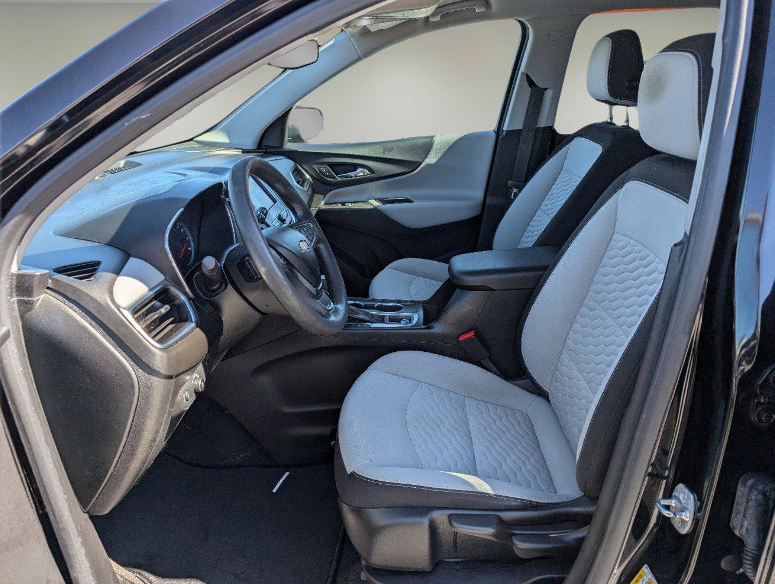 2020 /Medium Ash Gray Chevrolet Equinox LS (2GNAXHEV4L6) with an Turbocharged Gas I4 1.5L/92 engine, 6-Speed Automatic transmission, located at 5115 14th Ave., Columbus, GA, 31904, (706) 323-0345, 32.511494, -84.971046 - 2020 Chevrolet Equinox LS - Photo#9