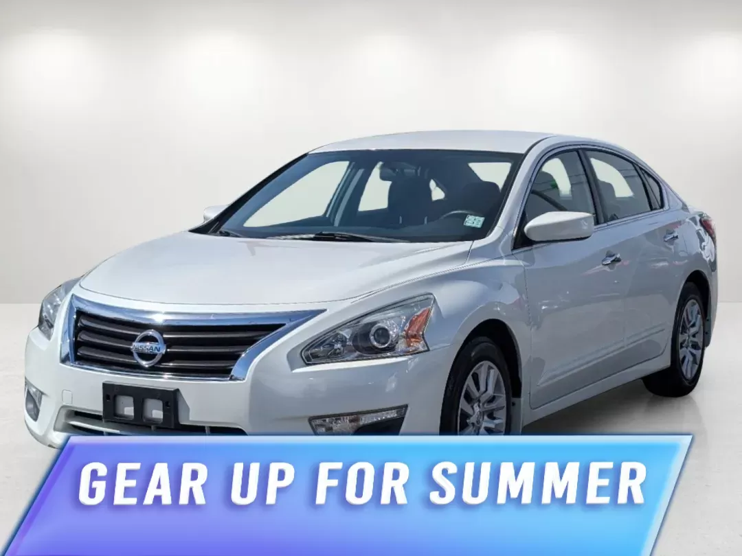 photo of 2015 Nissan Altima 2.5 S