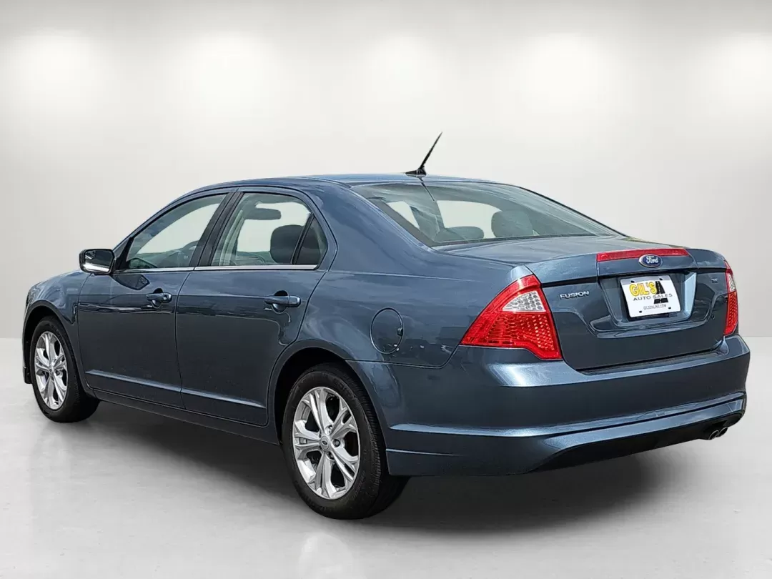 2012 /Charcoal Black Ford Fusion SE (3FAHP0HA0CR) with an Gas I4 2.5L/152 engine, 6-Speed Automatic transmission, located at 7000 Northlake Connector, Columbus, GA, 31904, (706) 987-8085, 32.524975, -84.978134 - 2012 Ford Fusion SE - Photo#6