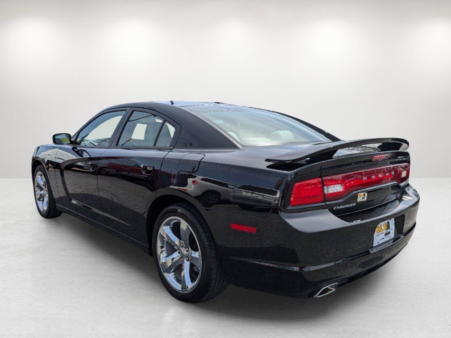 2011 /Black/Light Frost Beige Interior Dodge Charger Rallye (2B3CL3CG8BH) with an Gas V6 3.6L/220 engine, 5-Speed Automatic transmission, located at 3959 U.S. 80 W, Phenix City, AL, 36870, (334) 297-4885, 32.469296, -85.135185 - 2011 Dodge Charger Rallye - Photo#6