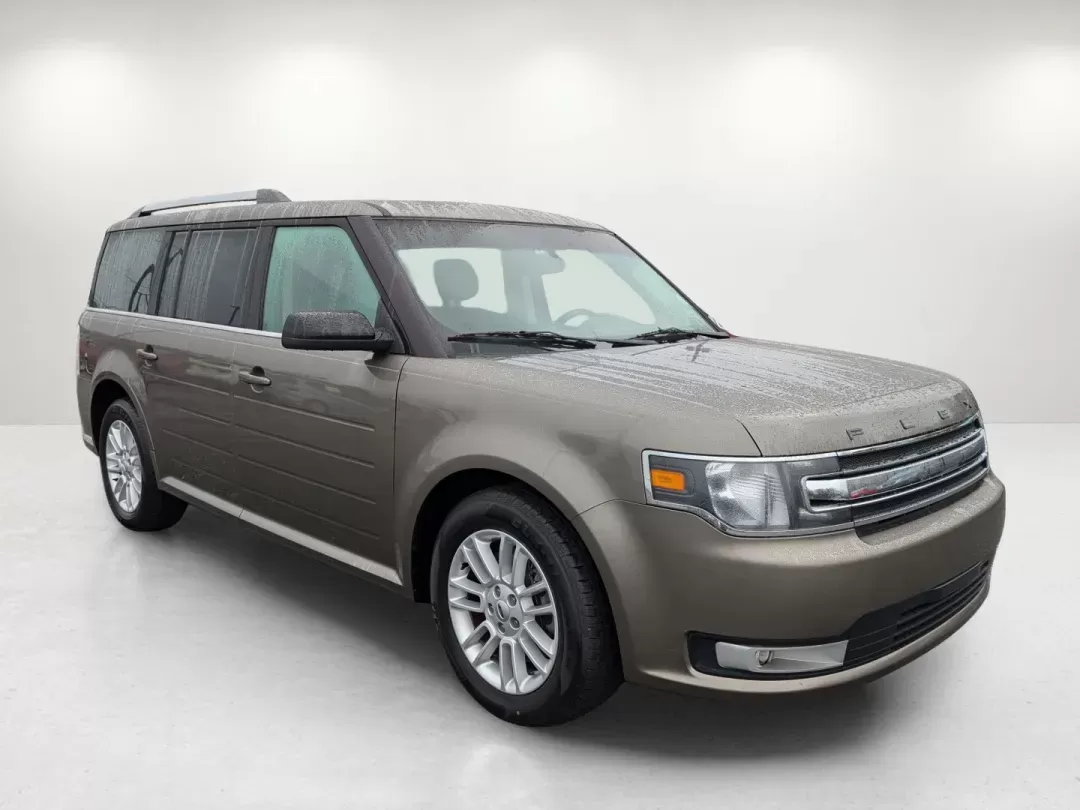 2014 Ford Flex SEL (2FMGK5C82EB) with an Regular Unleaded V-6 3.5 L/213 engine, 6-Speed Automatic w/OD transmission, located at 5115 14th Ave., Columbus, GA, 31904, (706) 323-0345, 32.511494, -84.971046 - 2014 Ford Flex SEL - Photo#2
