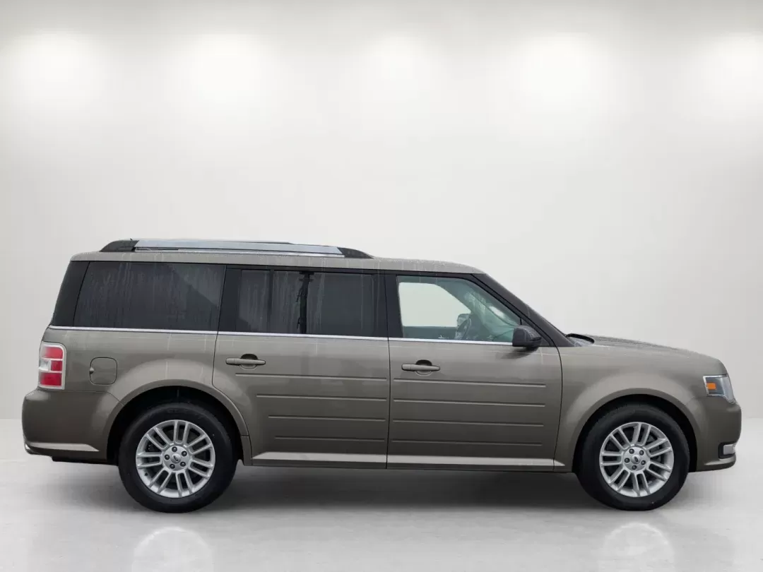 2014 Ford Flex SEL (2FMGK5C82EB) with an Regular Unleaded V-6 3.5 L/213 engine, 6-Speed Automatic w/OD transmission, located at 5115 14th Ave., Columbus, GA, 31904, (706) 323-0345, 32.511494, -84.971046 - 2014 Ford Flex SEL - Photo#3