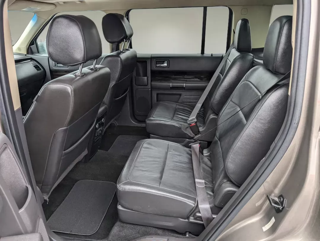 2014 Ford Flex SEL (2FMGK5C82EB) with an Regular Unleaded V-6 3.5 L/213 engine, 6-Speed Automatic w/OD transmission, located at 5115 14th Ave., Columbus, GA, 31904, (706) 323-0345, 32.511494, -84.971046 - 2014 Ford Flex SEL - Photo#10