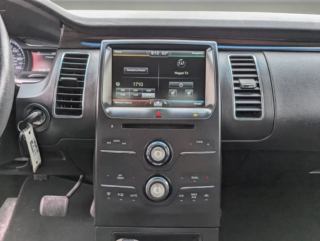 2014 Ford Flex SEL (2FMGK5C82EB) with an Regular Unleaded V-6 3.5 L/213 engine, 6-Speed Automatic w/OD transmission, located at 5115 14th Ave., Columbus, GA, 31904, (706) 323-0345, 32.511494, -84.971046 - 2014 Ford Flex SEL - Photo#14