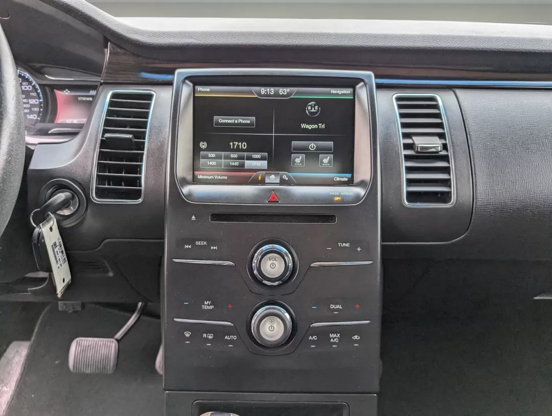 2014 Ford Flex SEL (2FMGK5C82EB) with an Other engine, located at 1430 Gateway Drive, Opelika, AL, 36801, (334) 239-0944, 32.637871, -85.409790 - **Elevate Your Lifestyle with the 2014 Ford Flex SEL at Gils Auto - Phenix City!**<br /> <br /> Are you ready to turn heads and enhance your family adventures? The 2014 Ford Flex SEL is not just a vehicle; it's a lifestyle choice designed for families, weekend explorers, and anyone who craves a vers - Photo#14