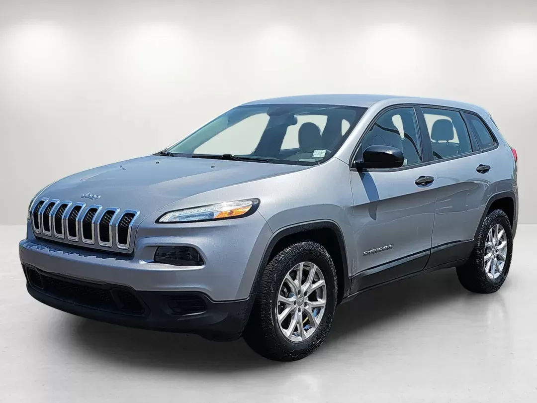 2015 /Lt Frost Beige/Black Jeep Cherokee Sport (1C4PJLAB3FW) with an Regular Unleaded I-4 2.4 L/144 engine, 9-Speed Automatic w/OD transmission, located at 521 Old Farm Lane Rd, Prattville, AL, 36066, (334) 325-1505, 32.482460, -86.416367 - 2015 Jeep Cherokee Sport - Photo#1