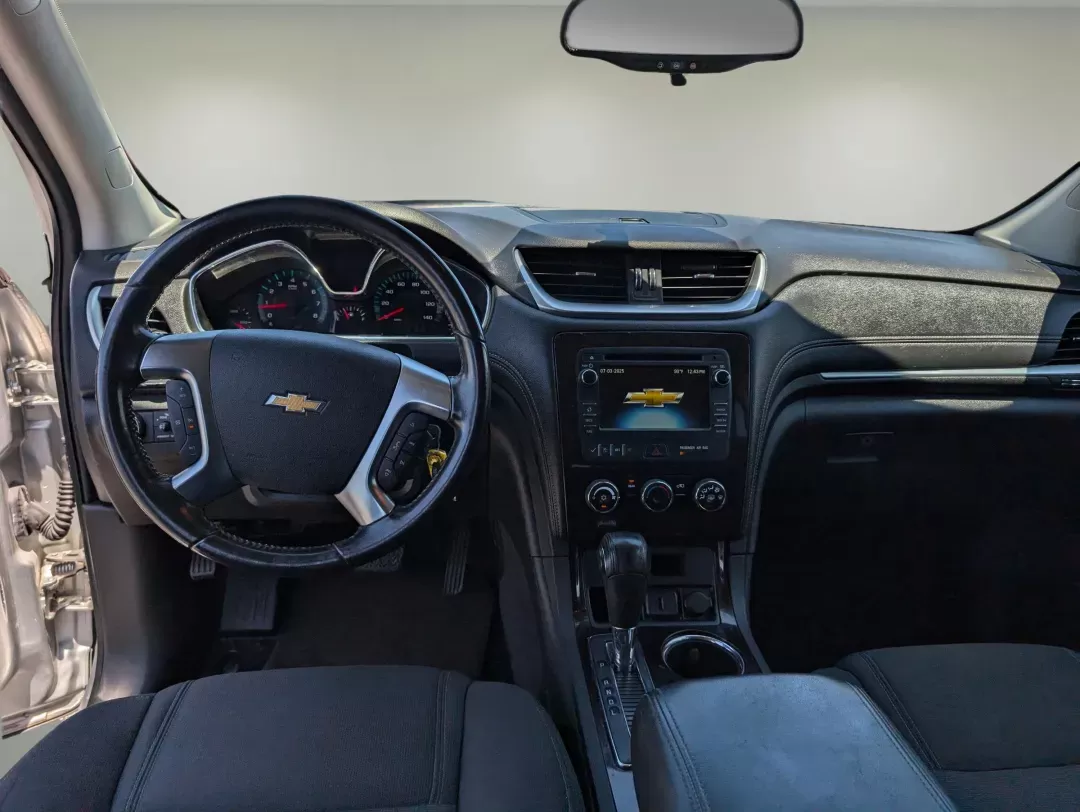 2015 /Ebony Chevrolet Traverse LT (1GNKRGKD7FJ) with an Other engine, located at 804 22nd Ave, Phenix City, AL, 36870, (334) 297-1860, 32.484749, -85.024475 - **Discover Adventure with the 2015 Chevrolet Traverse LT at Gils Auto - Phenix City!**<br /> <br /> Are you on the lookout for the perfect family SUV that balances space, comfort, and style? Look no further! The 2015 Chevrolet Traverse LT is here to elevate your family's adventures, whether you're h - Photo#12