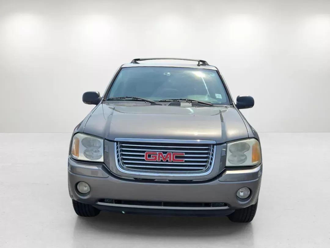 2006 /Light Gray GMC Envoy SLT (1GKDS13S662) with an Other engine, located at 521 Old Farm Lane Rd, Prattville, AL, 36066, (334) 325-1505, 32.482460, -86.416367 - **Explore Adventure with This 2006 GMC Envoy SLT at Gils Auto - Prattville!** <br /> <br /> Are you ready to elevate your weekend getaways or daily commutes? Look no further! This 2006 GMC Envoy SLT is the perfect companion for your family adventures, daily drives through Prattville, or trips to nea - Photo#1
