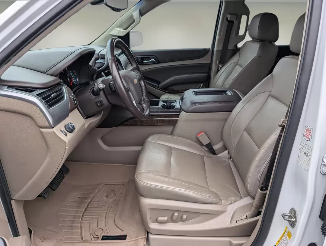 2019 /Cocoa/Dune Chevrolet Tahoe LT (1GNSCBKC9KR) with an Gas/Ethanol V8 5.3L/ engine, 6-Speed Automatic transmission, located at 5115 14th Ave., Columbus, GA, 31904, (706) 323-0345, 32.511494, -84.971046 - 2019 Chevrolet Tahoe LT - Photo#9