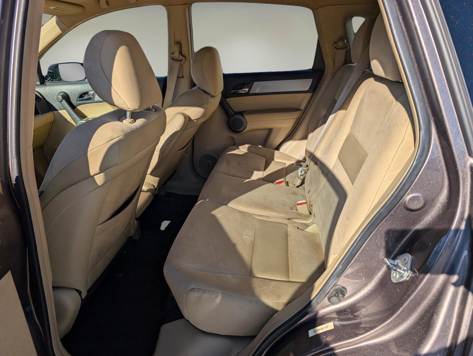 2011 Honda CR-V EX (3CZRE3H51BG) with an Gas I4 2.4L/144 engine, 5-Speed Automatic transmission, located at 521 Old Farm Lane Rd, Prattville, AL, 36066, (334) 325-1505, 32.482460, -86.416367 - 2011 Honda CR-V EX - Photo#10