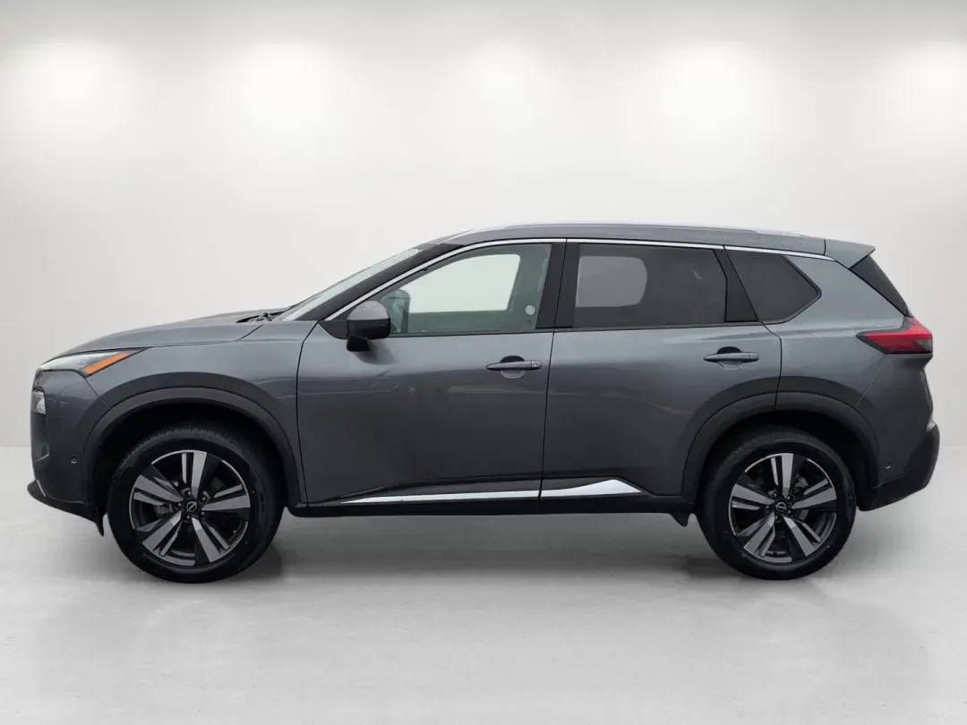 2023 /Charcoal Nissan Rogue SL (5N1BT3CB5PC) with an Intercooled Turbo Regular Unleaded I-3 1.5 L/91 engine, 1-Speed CVT w/OD transmission, located at 804 22nd Ave, Phenix City, AL, 36870, (334) 297-1860, 32.484749, -85.024475 - 2023 Nissan Rogue SL - Photo#6